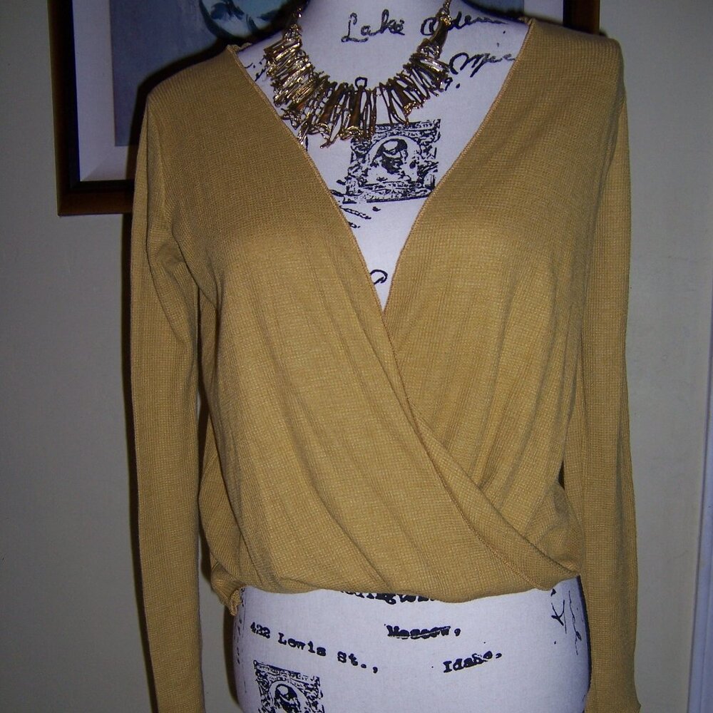 Project Social T Urban Outfitters Yellow Mustard Top Blouse Small